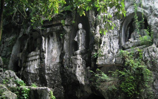 buddhacarvedinrock.jpg