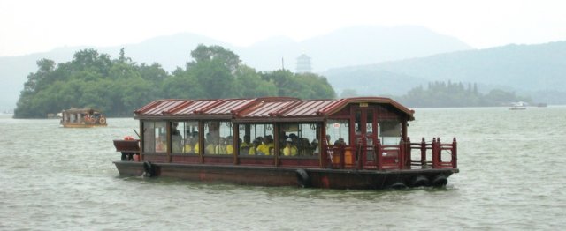 cruiseonthewestlake.jpg