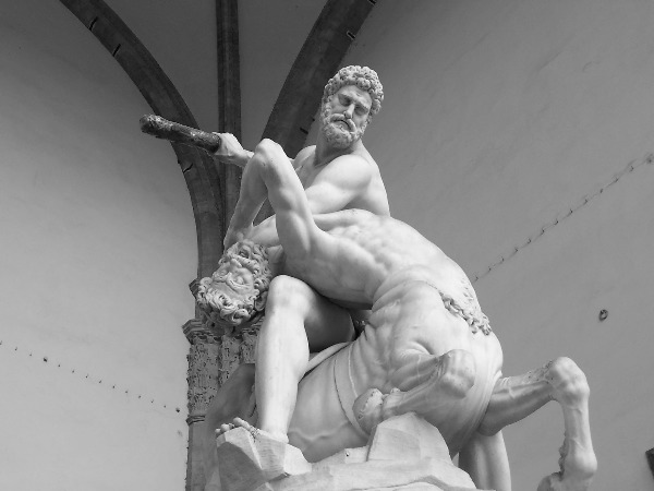 Ercole in lotta col centauro Nesso