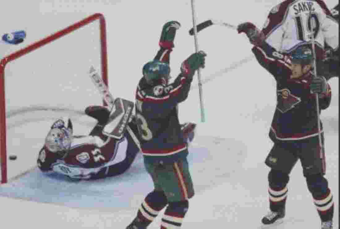 Kaberle's OT winner keeps Leafs playoff hopes alive
